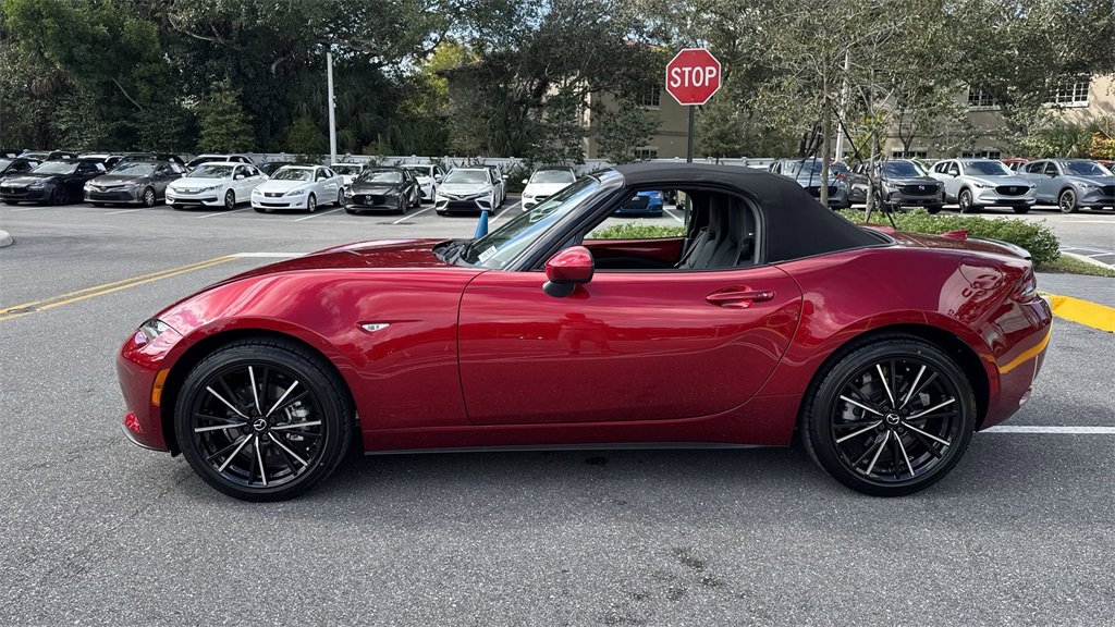 New 2025 MAZDA MX-5 Miata Grand Touring image 12