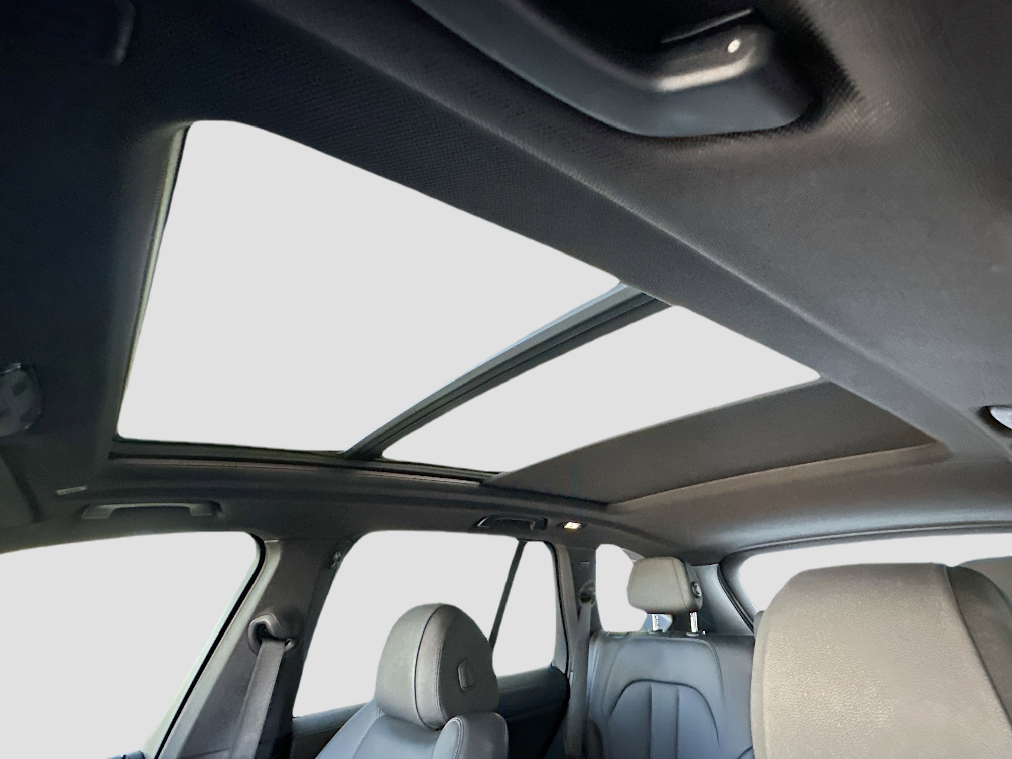 Used 2022 BMW X5 xDrive40i w/ Climate Comfort Package image 22