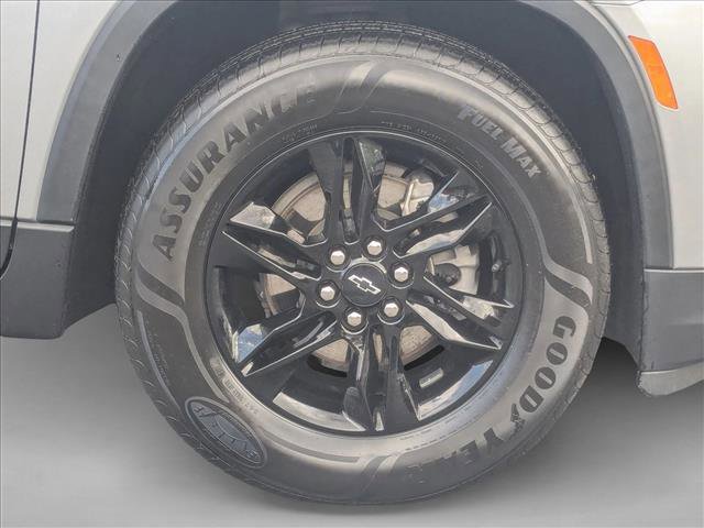 Used 2023 Chevrolet Traverse LS w/ Midnight/Sport Edition image 26
