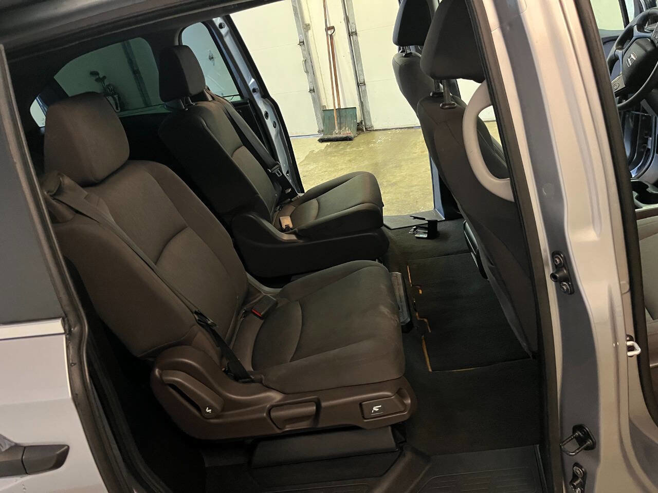 Used 2022 Honda Odyssey LX image 6