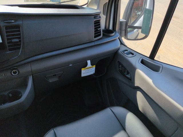 New 2026 Ford Transit 250 Low Roof RWD image 15