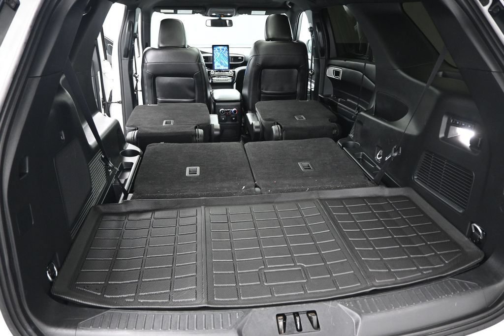 Used 2024 Ford Explorer ST w/ Equipment Group 401A AWD/4WD image 11