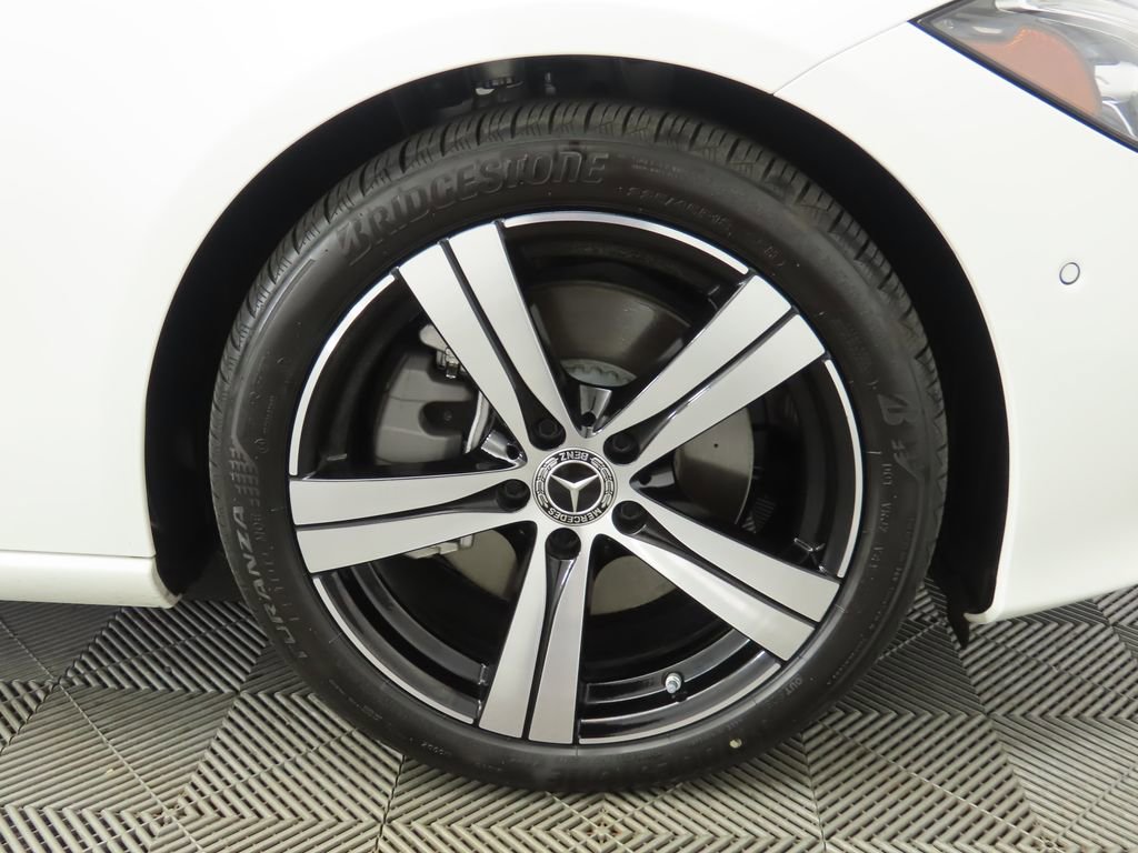 Certified 2025 Mercedes-Benz C 300 Sedan image 31