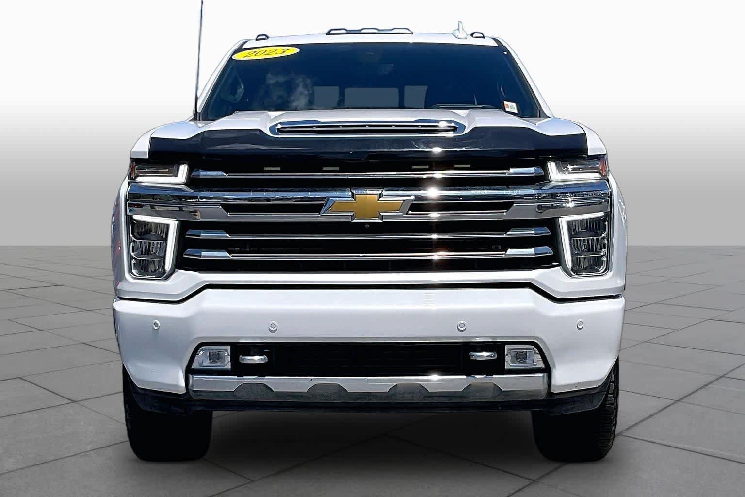 Used 2023 Chevrolet Silverado 2500 High Country w/ Z71 Off-Road Package AWD/4WD image 6