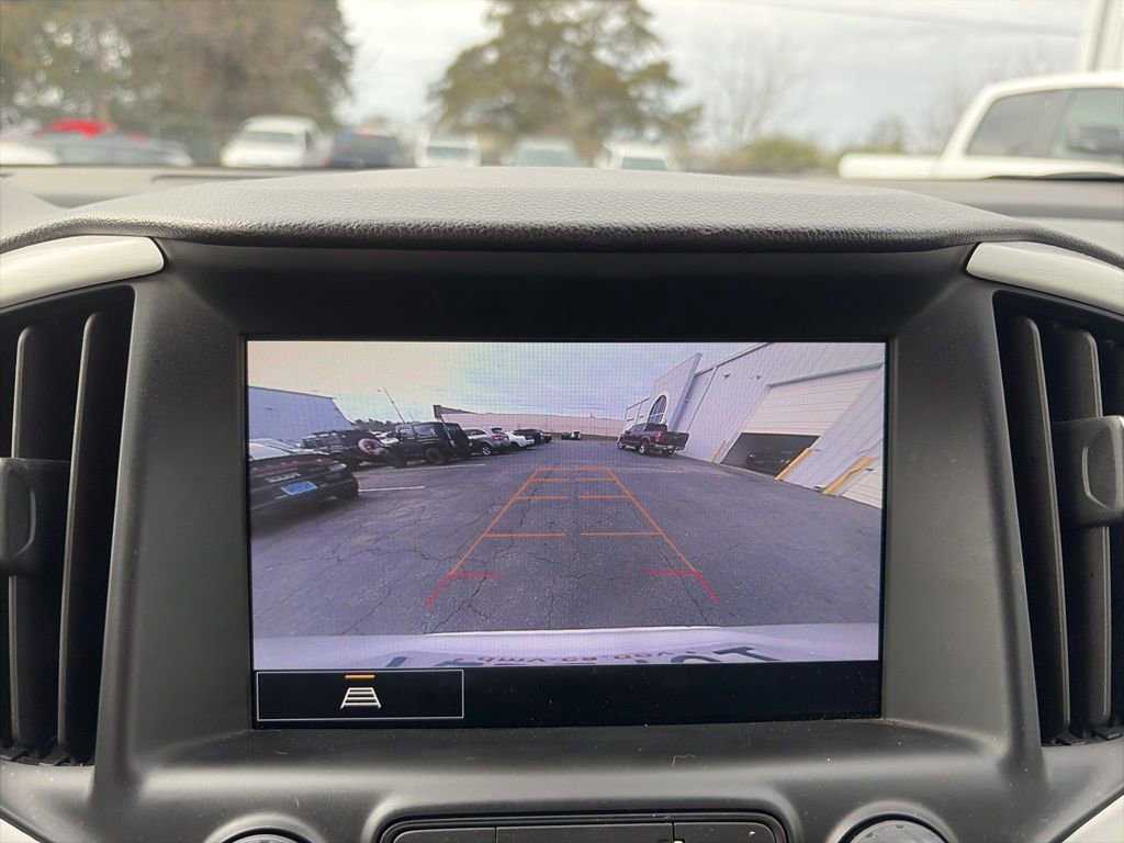 Used 2024 GMC Terrain SLT image 19