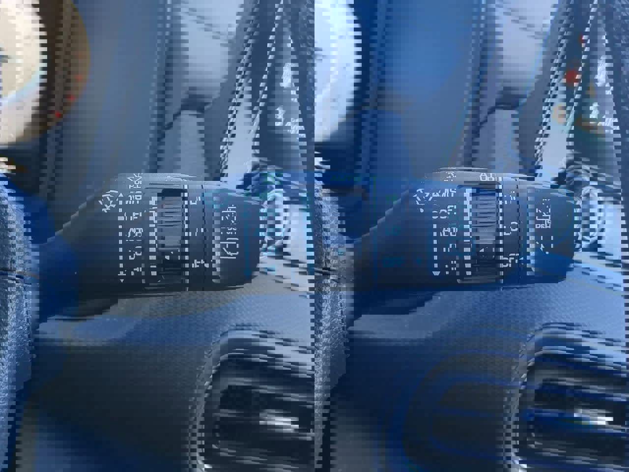 Used 2023 Hyundai Kona Limited w/ Cargo Package image 26