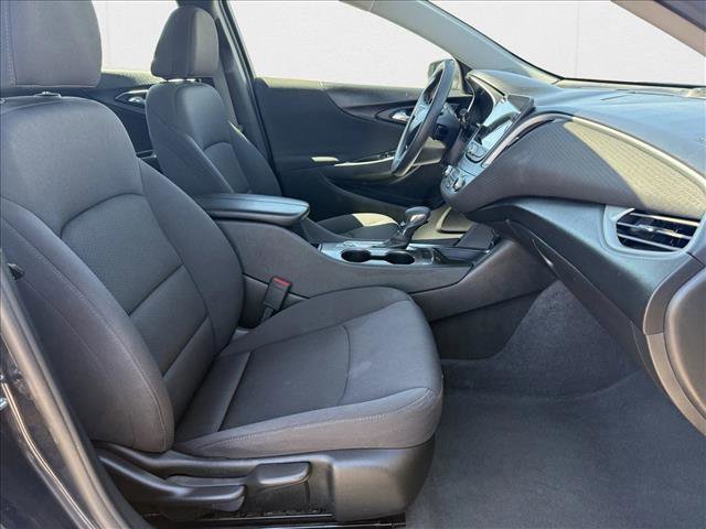 Used 2023 Chevrolet Malibu LT image 11
