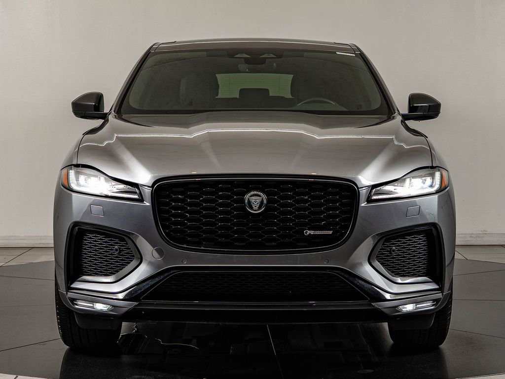 Certified 2025 Jaguar F-PACE R-Dynamic S AWD/4WD image 2