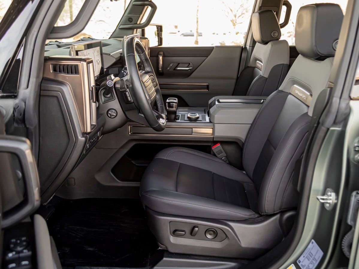 Used 2024 GMC Hummer EV 3X image 17