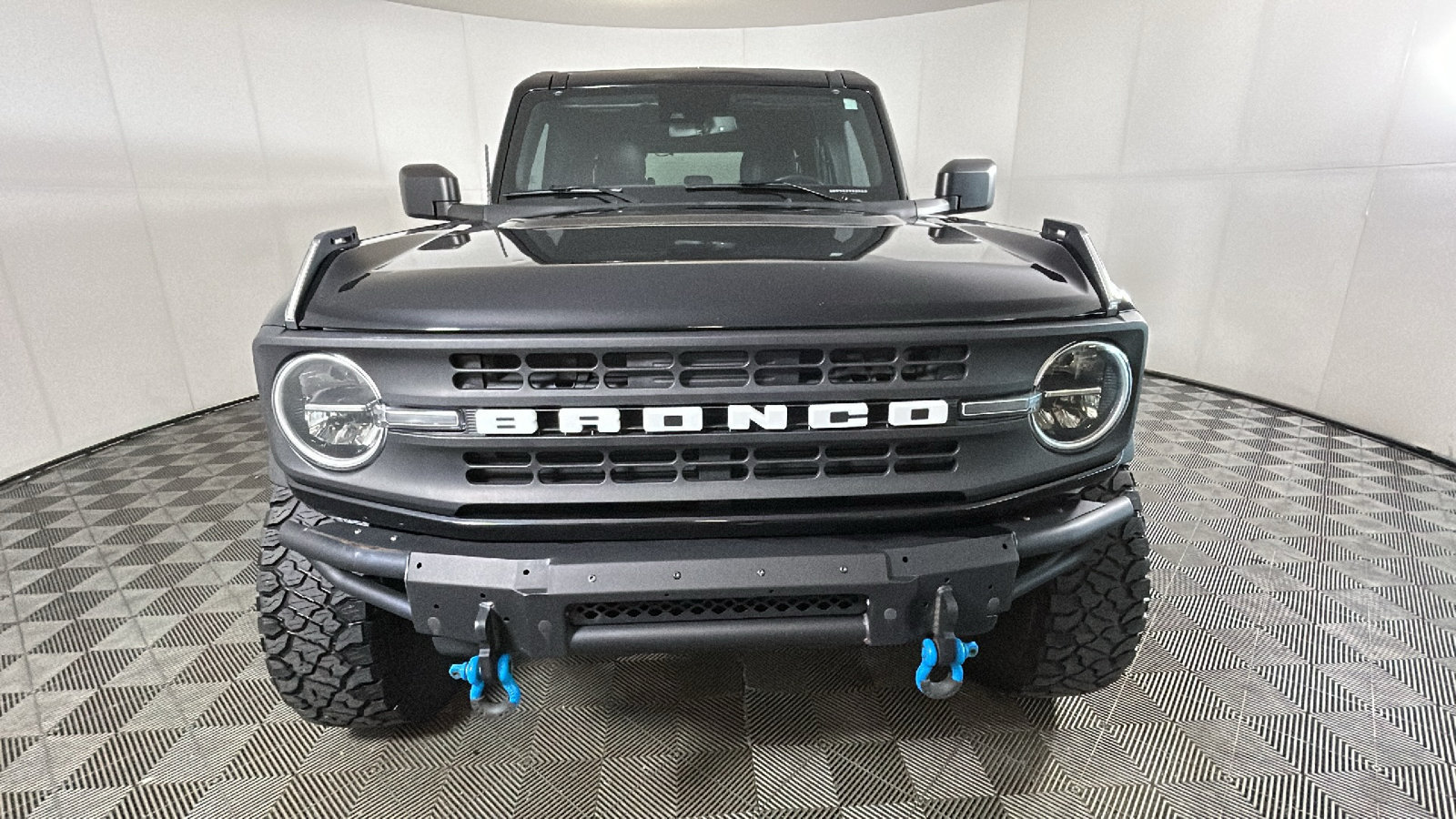 Used 2022 Ford Bronco Black Diamond w/ Sasquatch Package AWD/4WD image 8