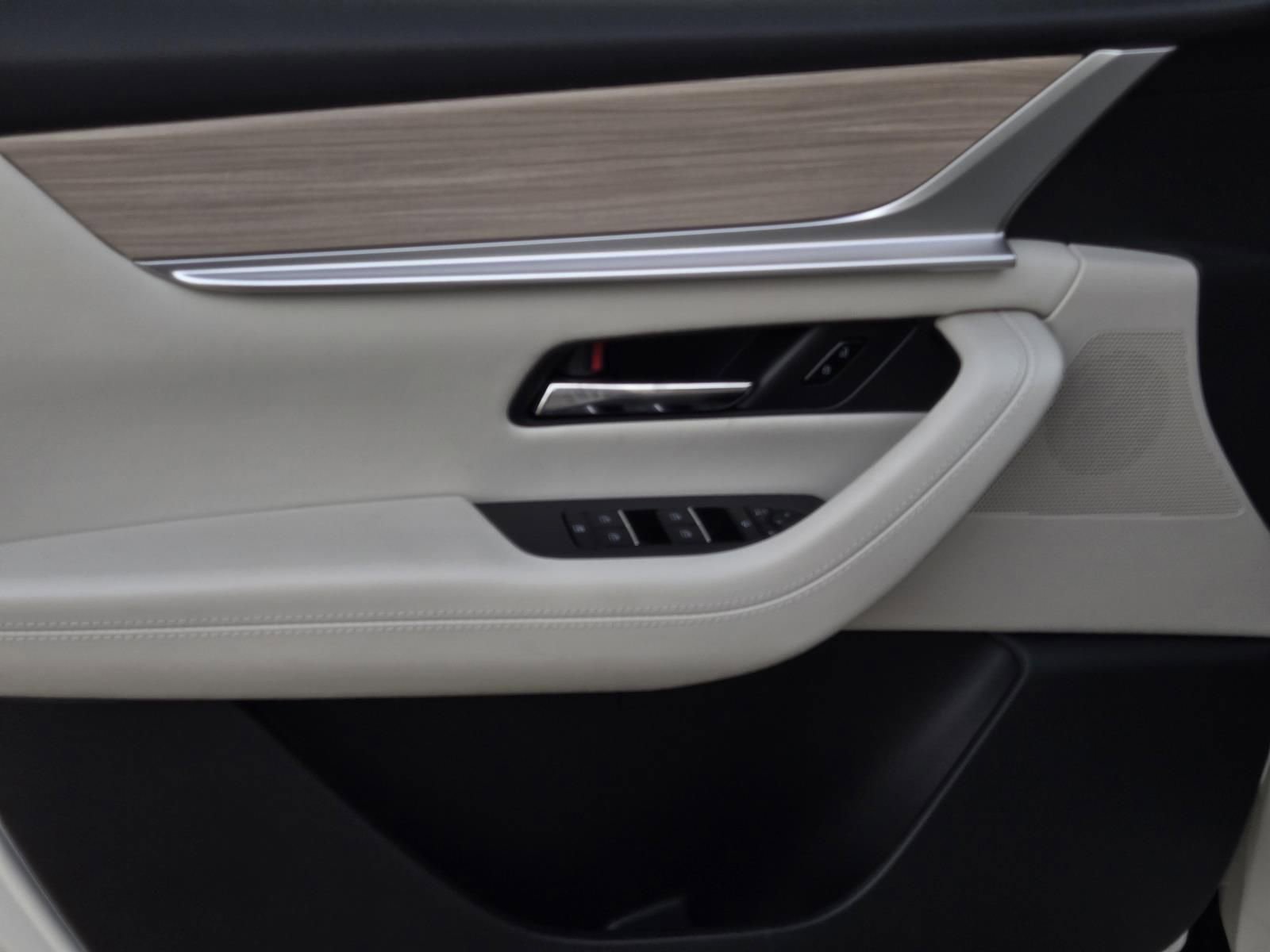 New 2026 MAZDA CX-90 3.3 Turbo w/ Premium Plus Pkg image 14