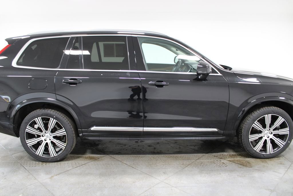 Used 2024 Volvo XC90 T8 Plus w/ Protection Package Premier AWD/4WD image 11