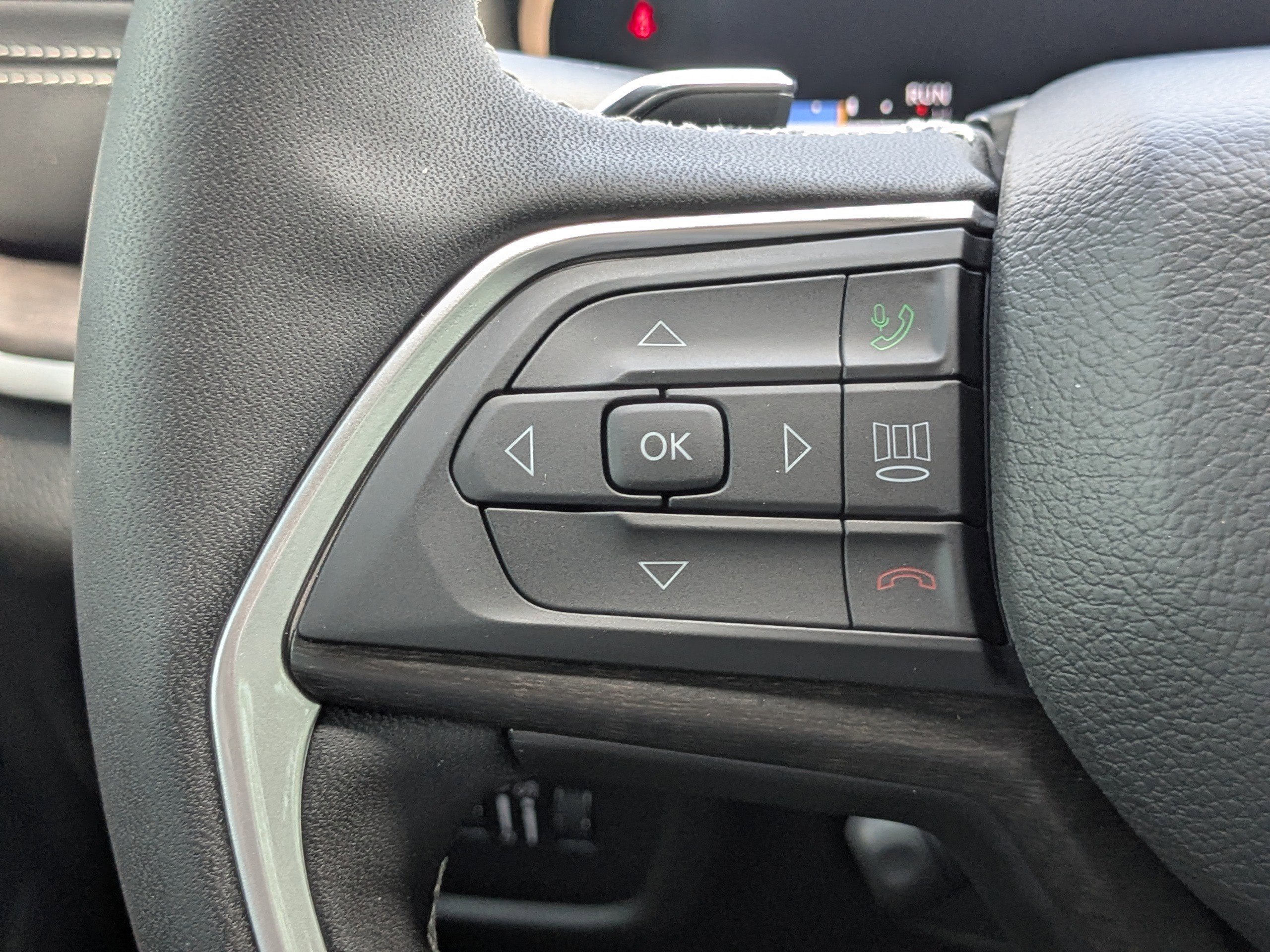 New 2026 Jeep Grand Cherokee Limited image 25