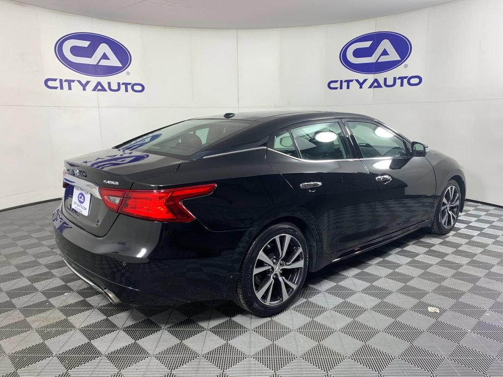 Used 2017 Nissan Maxima Platinum image 3