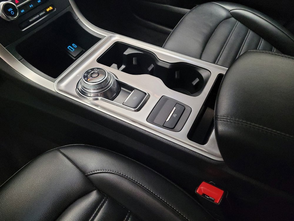 Used 2024 Ford Edge SEL image 26