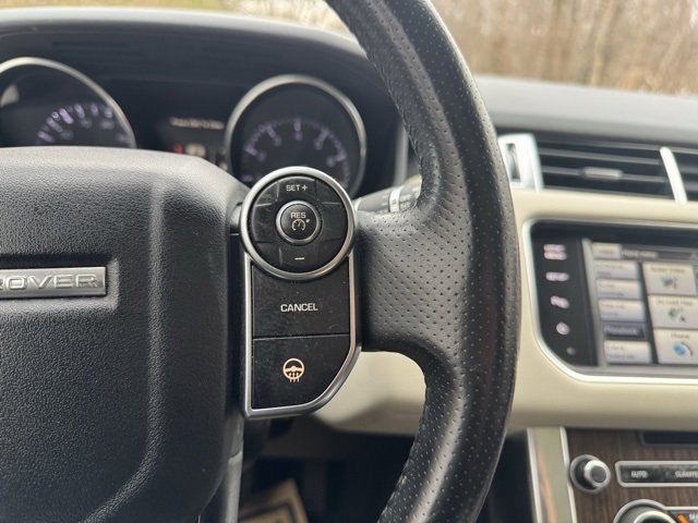 Used 2015 Land Rover Range Rover Sport HSE image 27