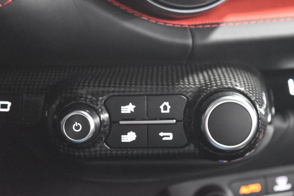 Used 2020 Ferrari 812 Superfast image 33