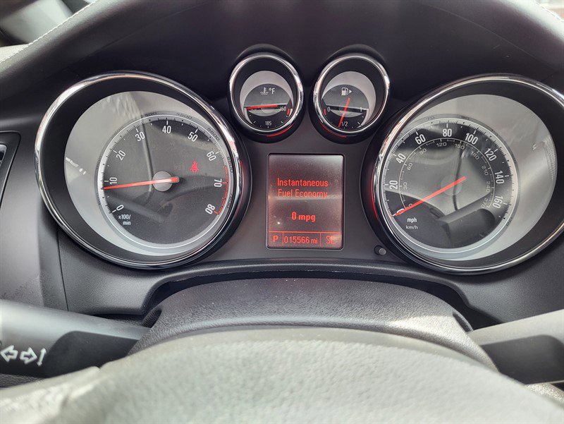 Used 2016 Buick Cascada Premium image 12