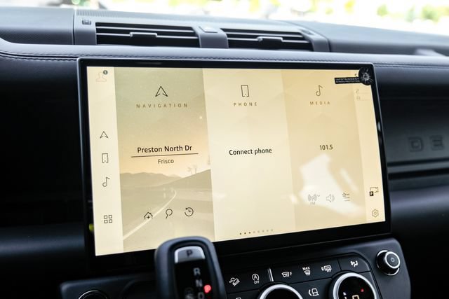 New 2026 Land Rover Defender 110 X-Dynamic SE AWD/4WD image 40