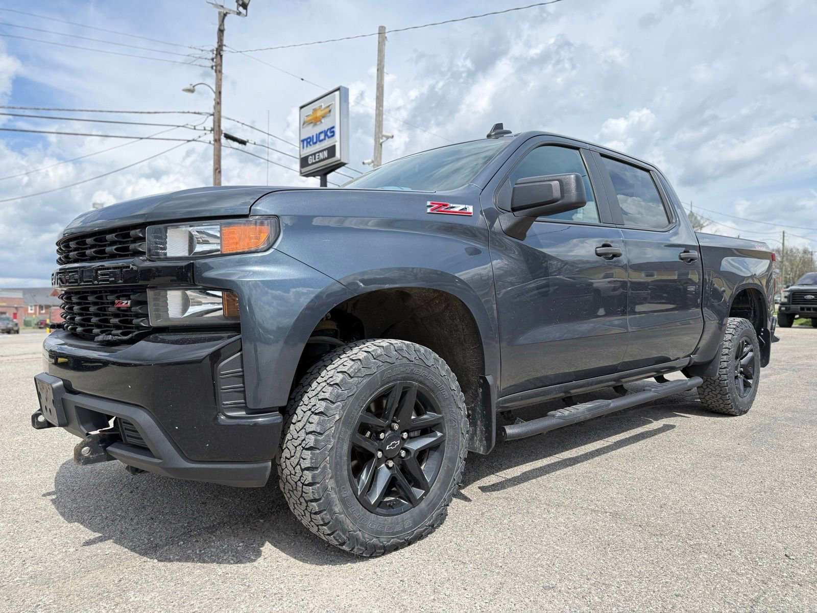 Used 2019 Chevrolet Silverado 1500 Custom Trail Boss w/ Custom Convenience Package image 2