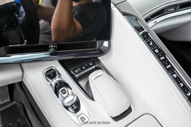Used 2024 Chevrolet Corvette Stingray Premium Conv w/ Stealth Interior Trim Package RWD image 46
