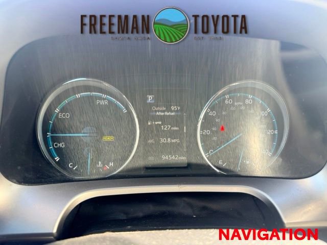 Used 2017 Toyota RAV4 XLE w/ Convenience Package AWD/4WD image 8