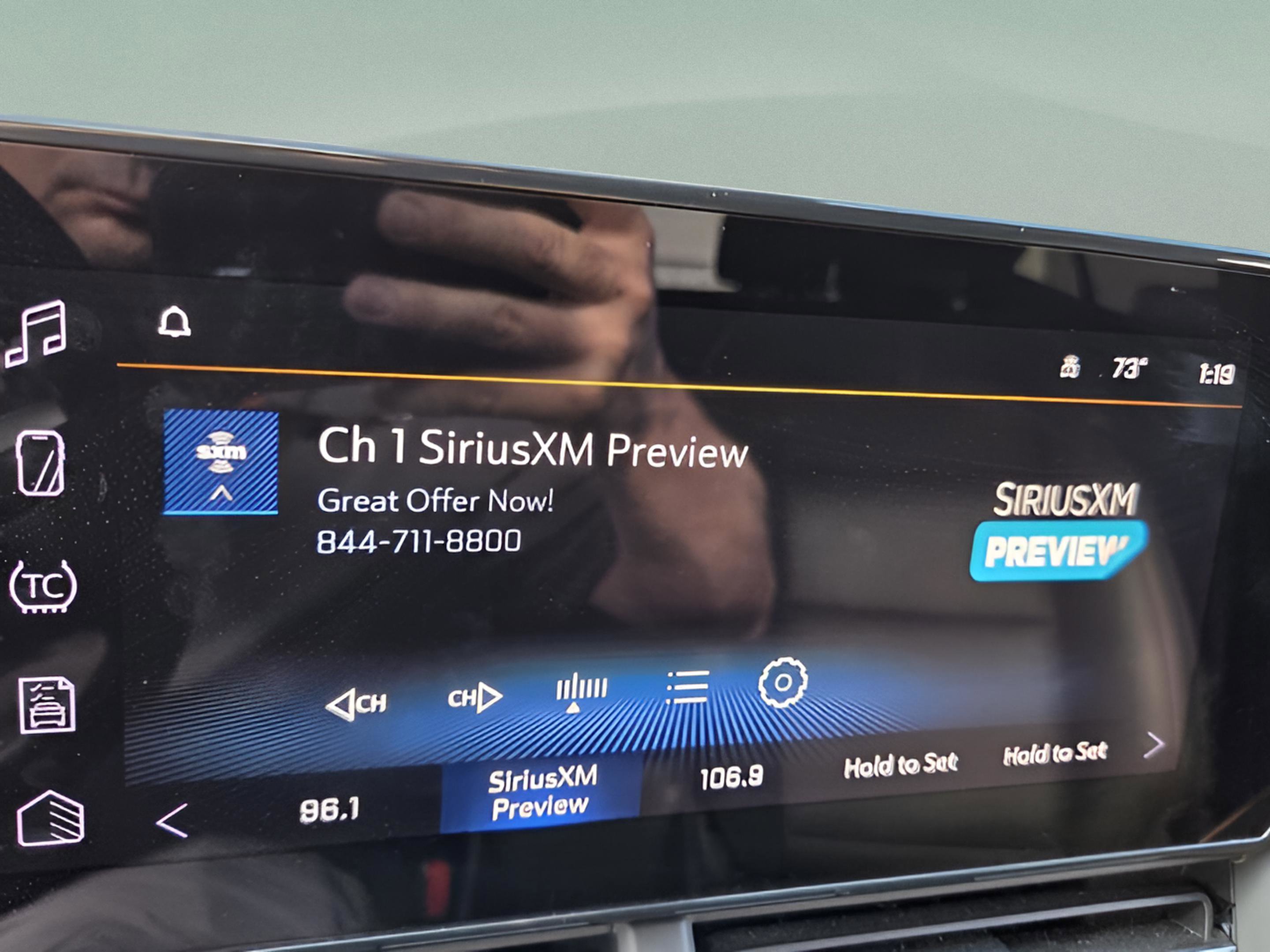 Used 2024 Chevrolet Trax RS image 7