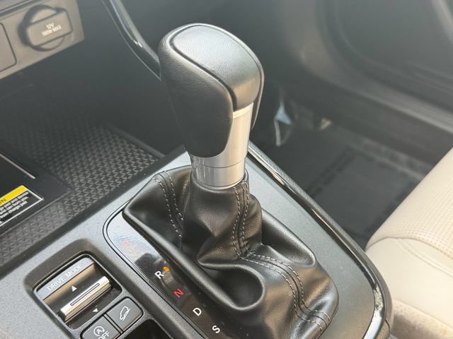 Used 2024 Honda CR-V EX-L image 29