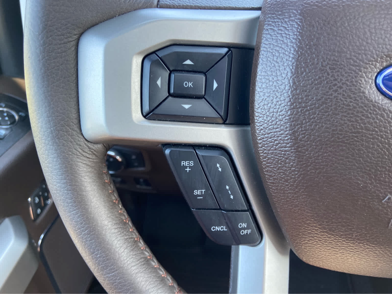 Used 2019 Ford F150 King Ranch w/ Equipment Group 601A Luxury AWD/4WD image 22