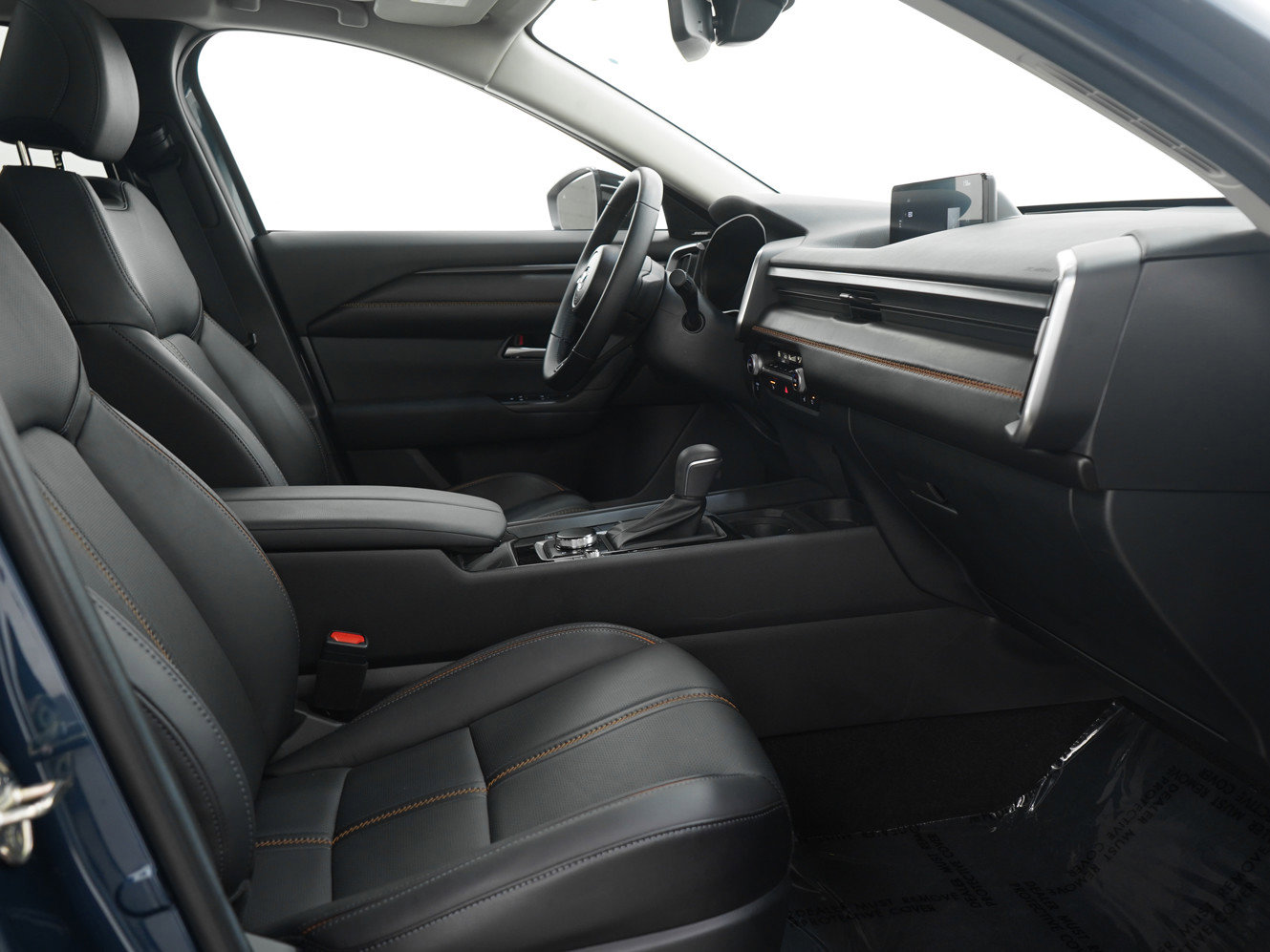 Certified 2025 MAZDA CX-50 AWD 2.5 Hybrid w/ Premium Pkg image 13