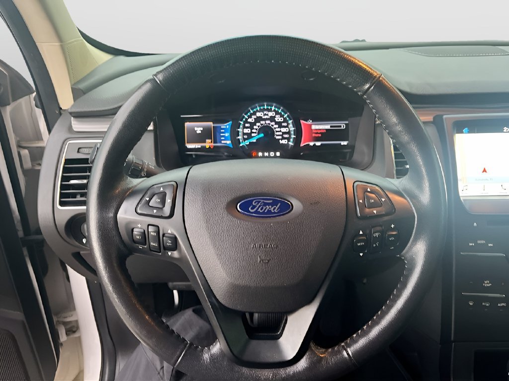 Used 2018 Ford Flex SEL w/ Equipment Group 202A FWD image 11