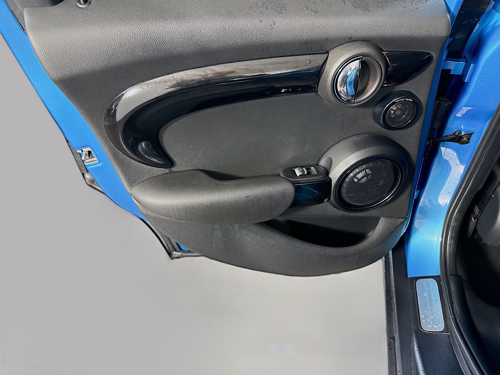Used 2018 MINI Cooper S FWD image 26