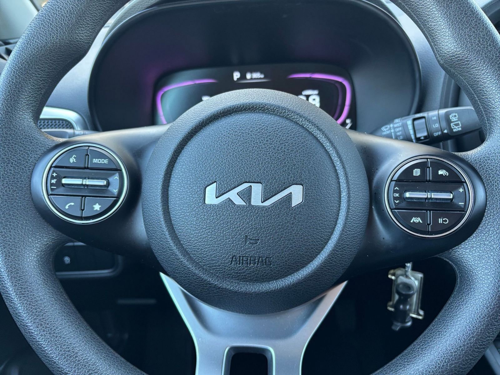 Used 2025 Kia Soul LX w/ LX Technology Package image 25