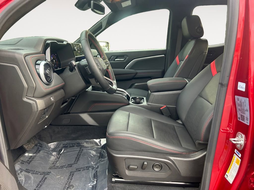 Used 2025 Chevrolet Colorado Z71 w/ Technology Package image 15