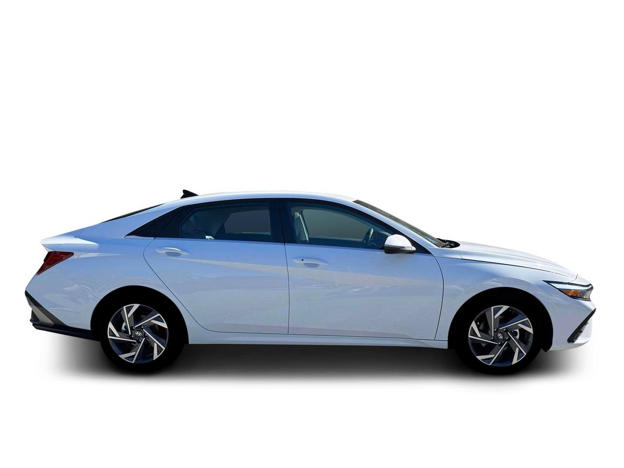 New 2026 Hyundai Elantra Limited FWD image 9