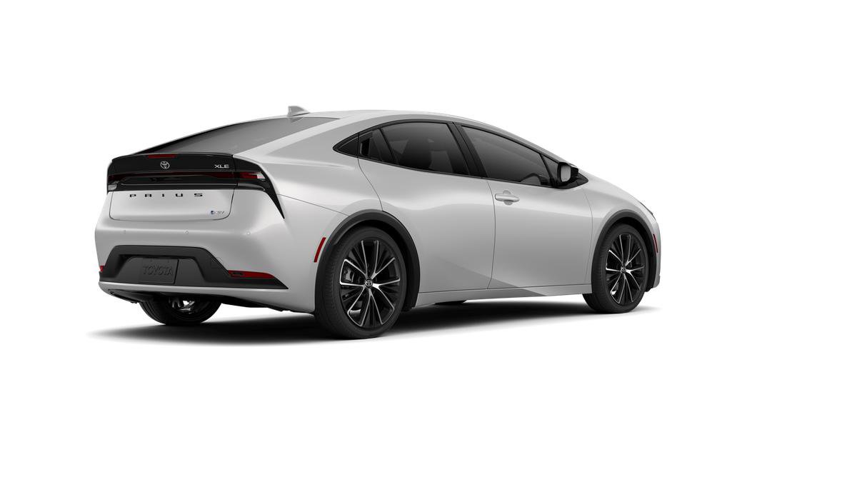 New 2026 Toyota Prius XLE FWD image 12