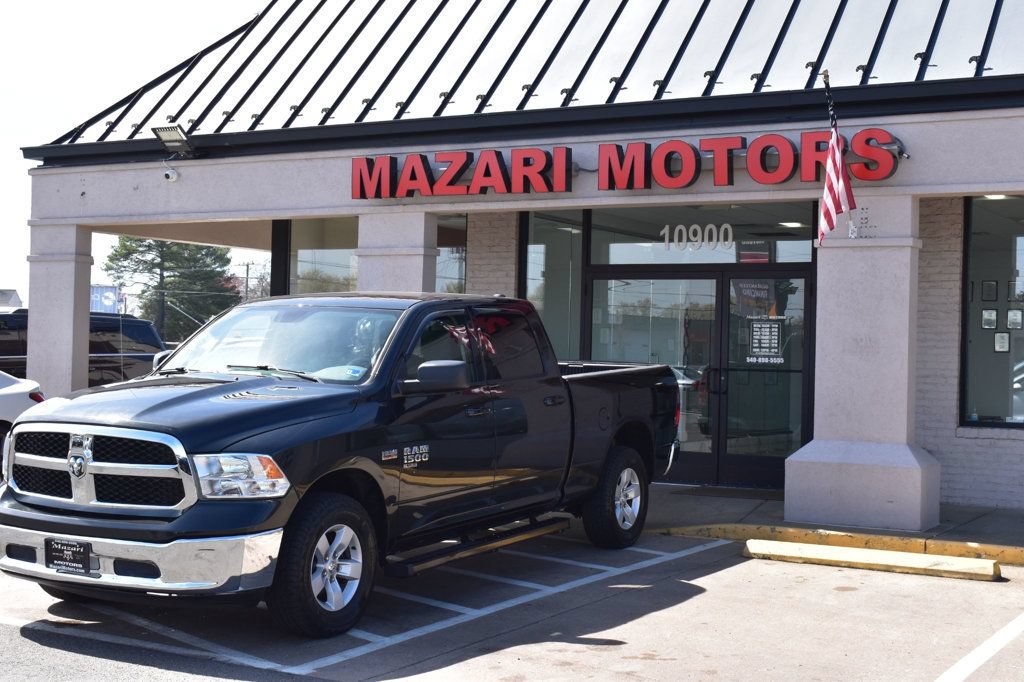 Used 2019 RAM 1500 Classic SLT AWD/4WD image 8