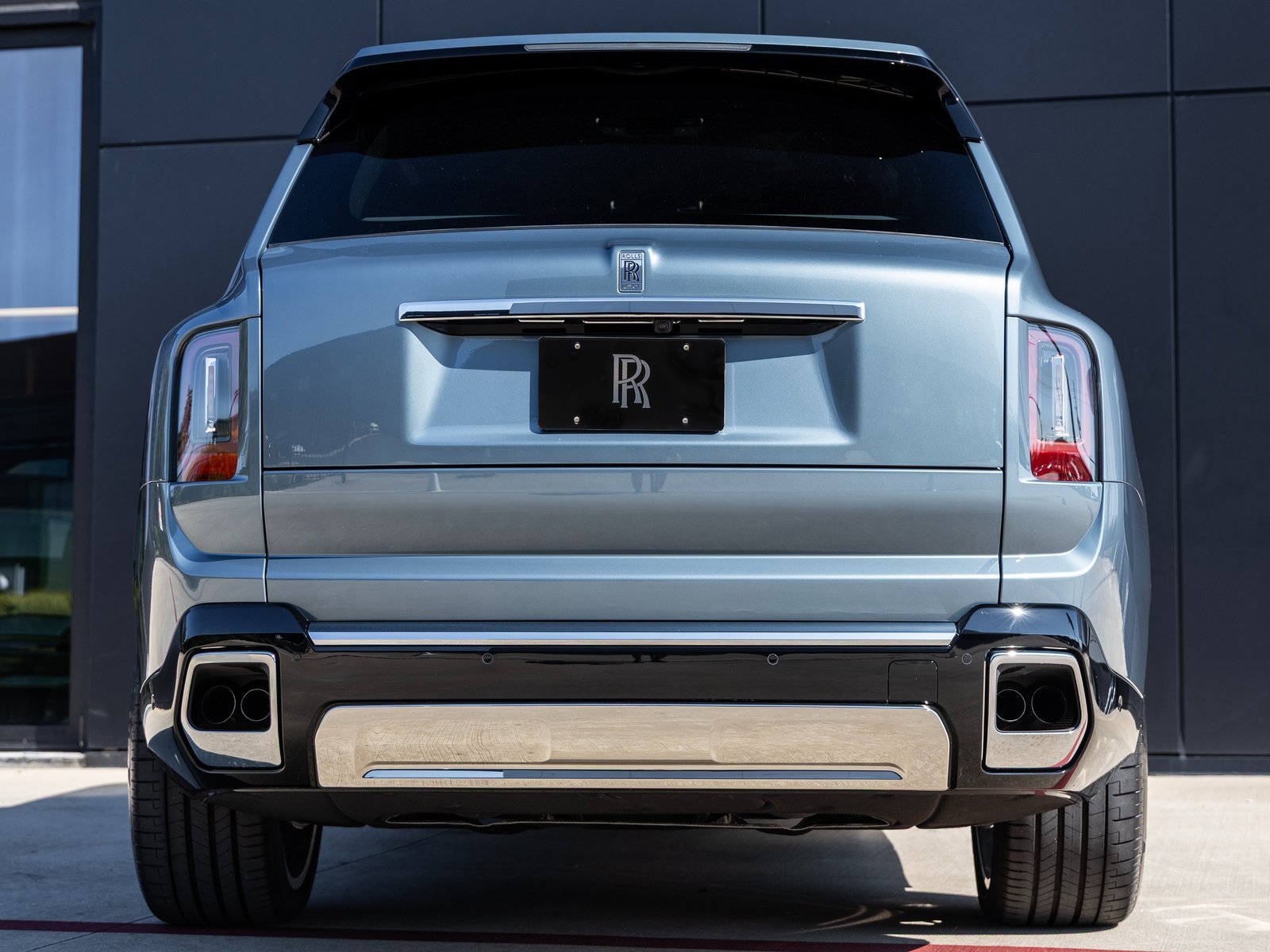 New 2026 Rolls-Royce Cullinan image 10