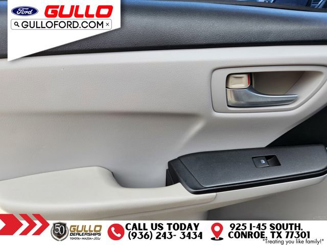 Used 2016 Toyota Camry LE FWD image 17