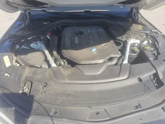 Used 2019 BMW 740i w/ M Sport Package image 17