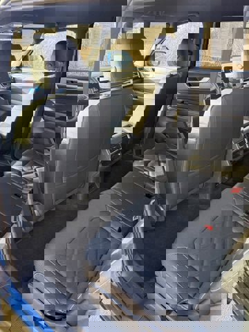 Certified 2025 Volkswagen Atlas Cross Sport SE image 8