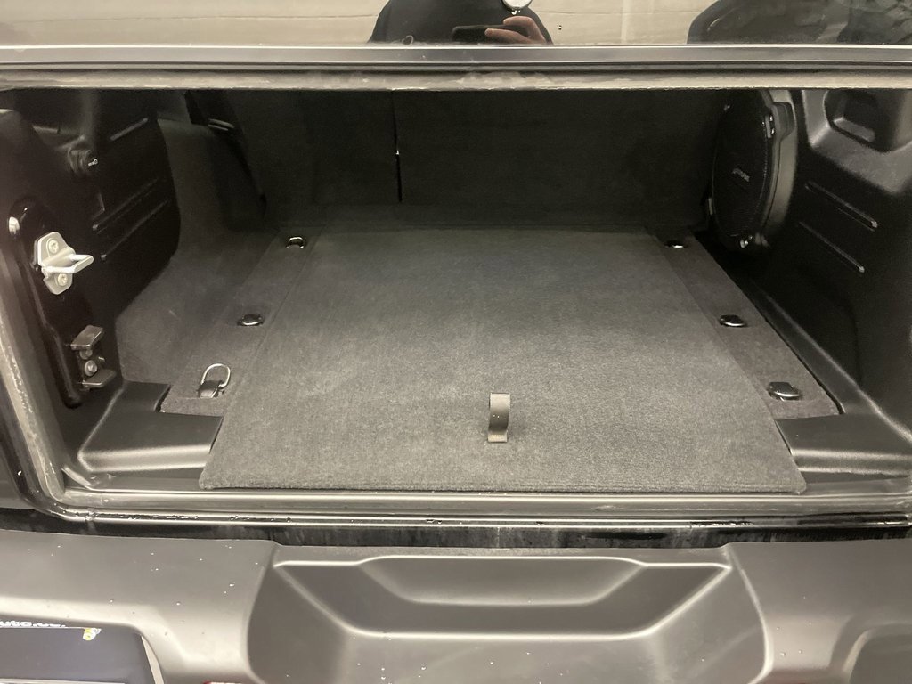 Used 2023 Jeep Wrangler Altitude image 19