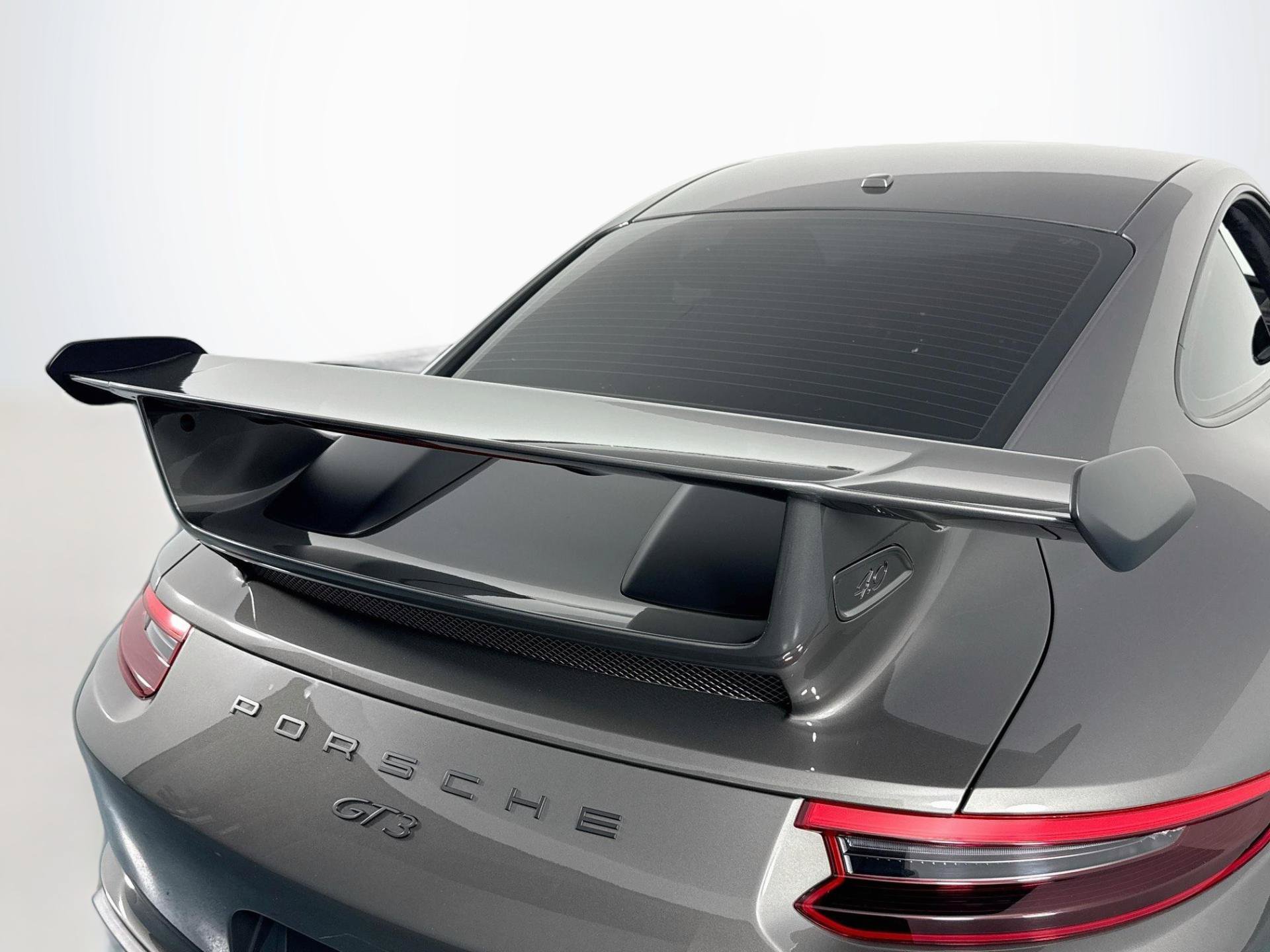 Used 2019 Porsche 911 GT3 RWD image 48
