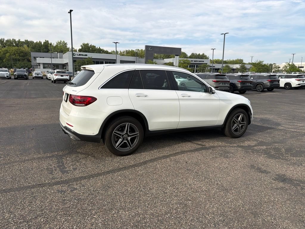 Used 2021 Mercedes-Benz GLC 300 4MATIC image 30