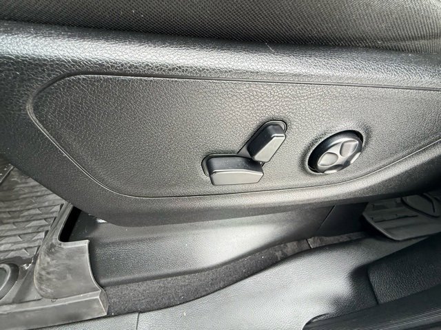 Used 2019 RAM 1500 Big Horn image 14