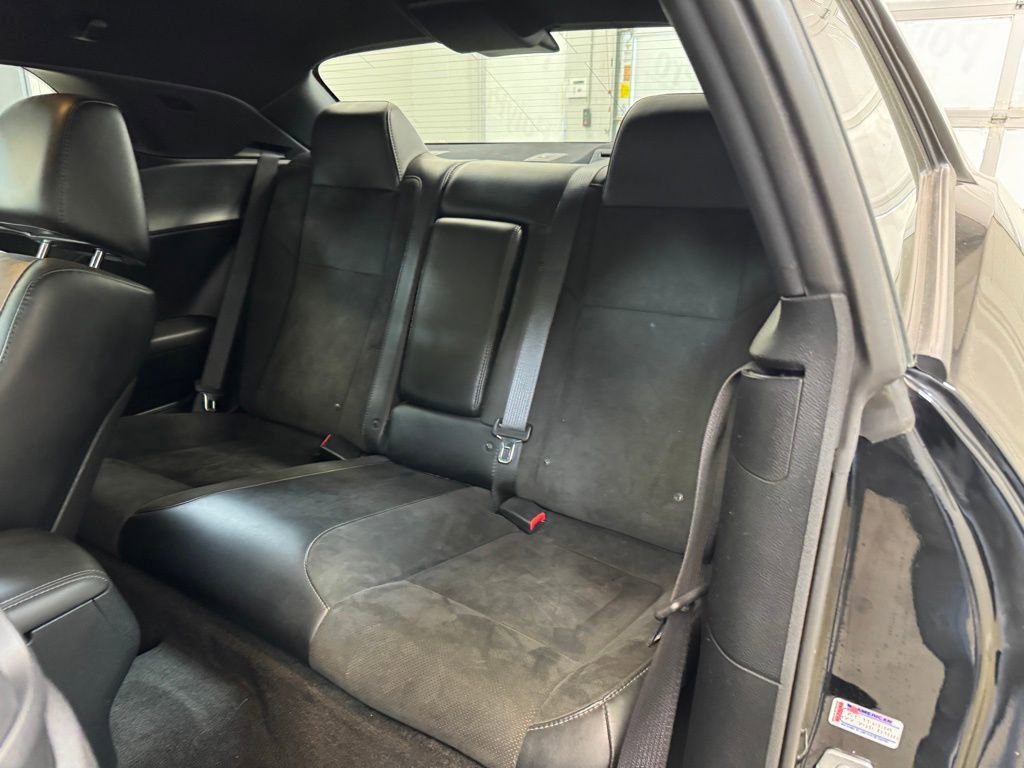 Used 2015 Dodge Challenger R/T Scat Pack w/ Leather Interior Group image 14