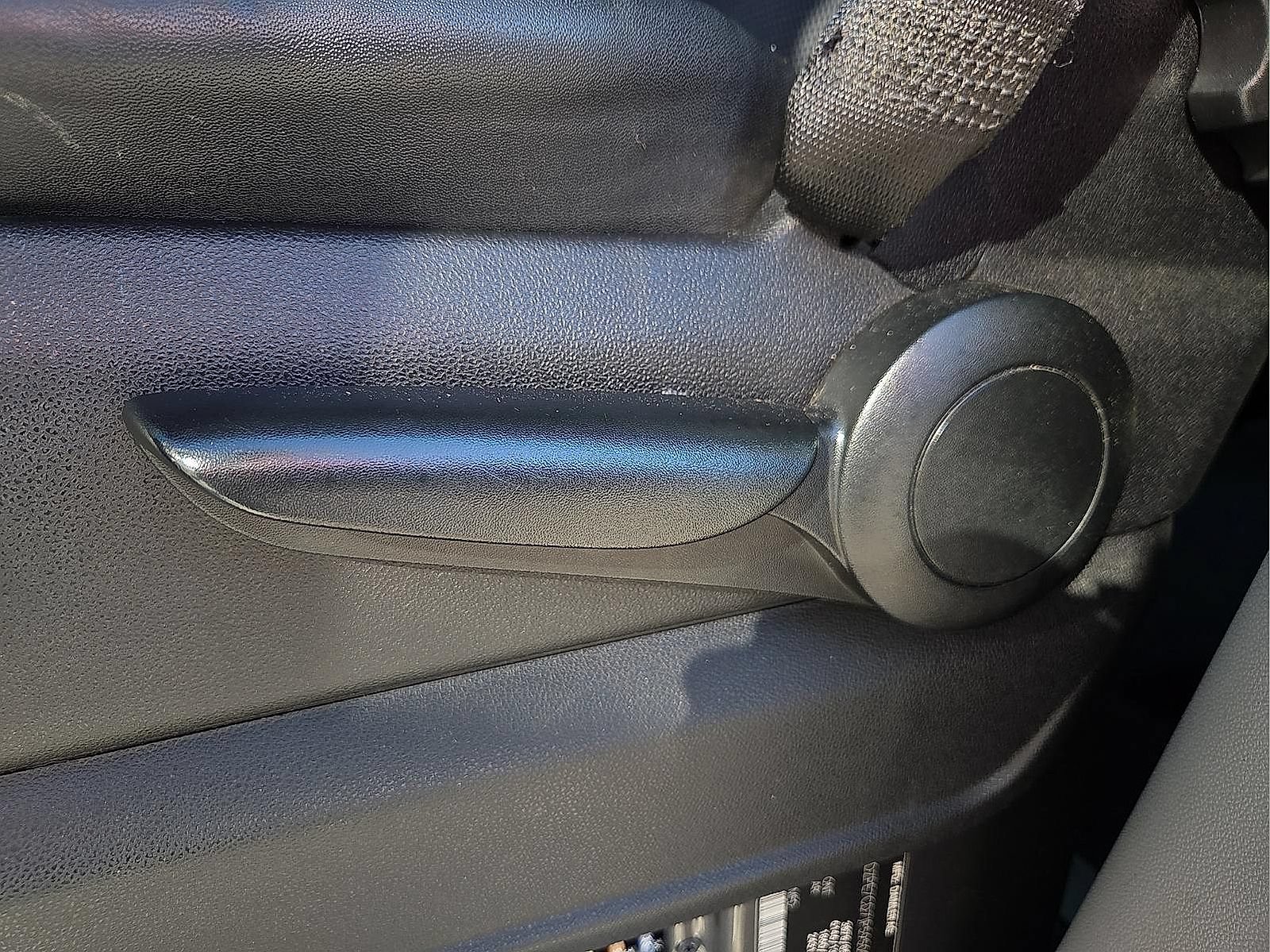 Used 2018 Mercedes-Benz Sprinter 2500 image 15