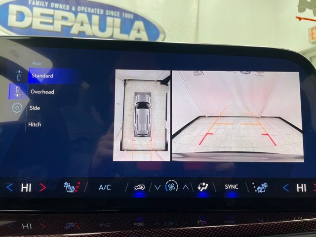 New 2026 Chevrolet Traverse Z71 w/ Driver Confidence Package image 5