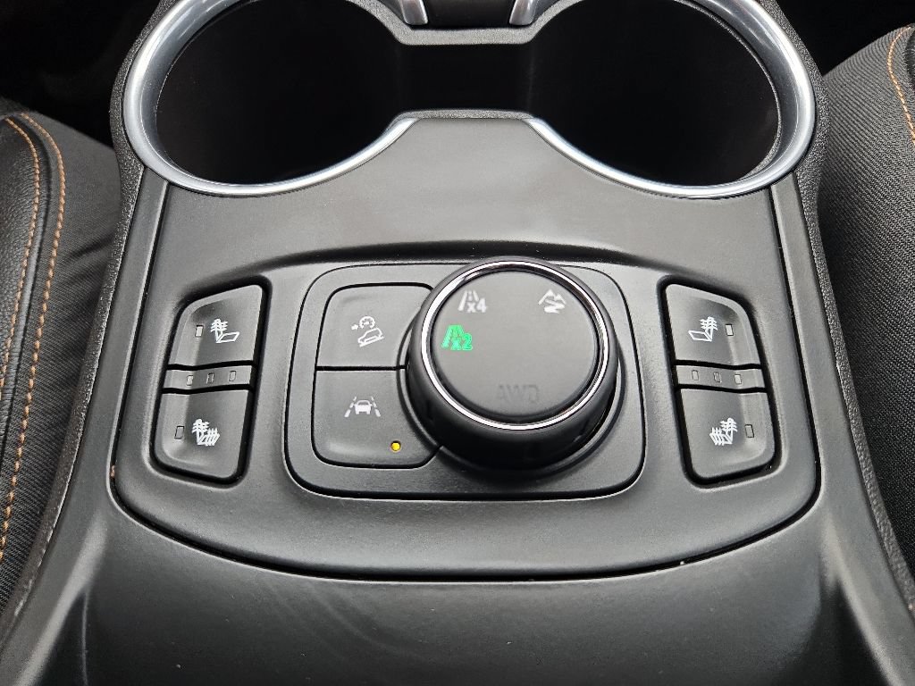 Used 2020 GMC Terrain SLT w/ Preferred Package AWD/4WD image 28