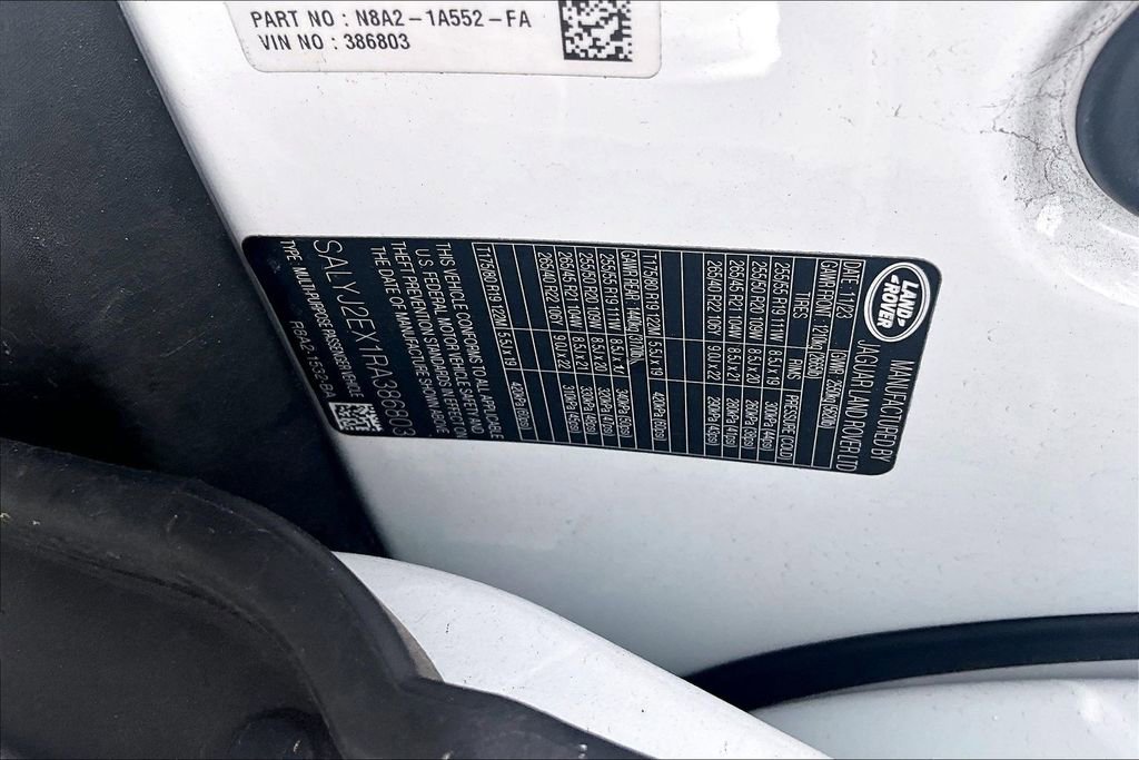 Used 2024 Land Rover Range Rover Velar S image 6